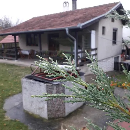 Galerija Jovanovic Topola Exterior photo